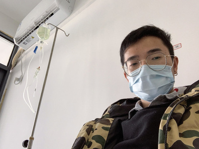 新型ウイルス感染からの回復者、恐怖と混乱の日々を回想 中国