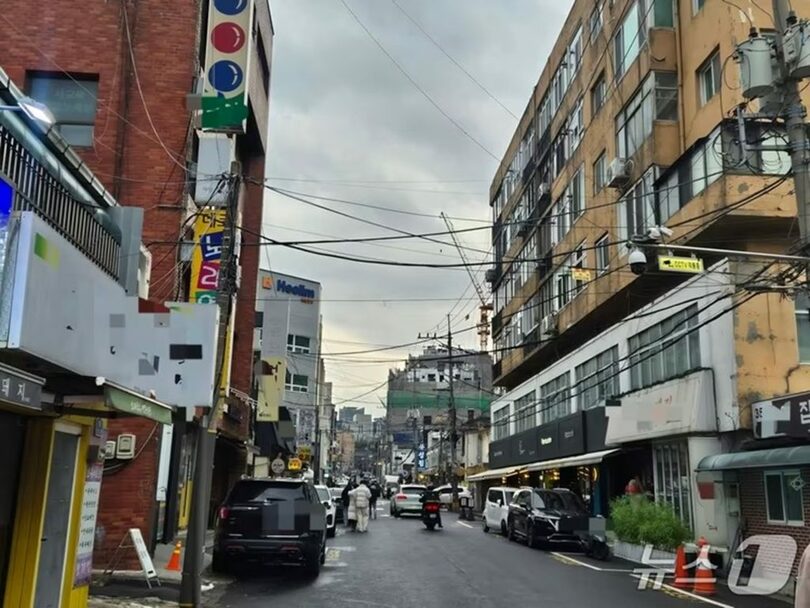 ソウル・龍山の大統領室周辺の店舗(c)news1