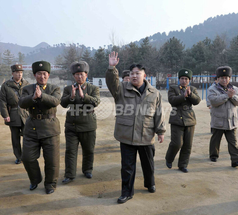 北朝鮮、軍に「米国への核攻撃を許可」 写真1枚 国際ニュース ...