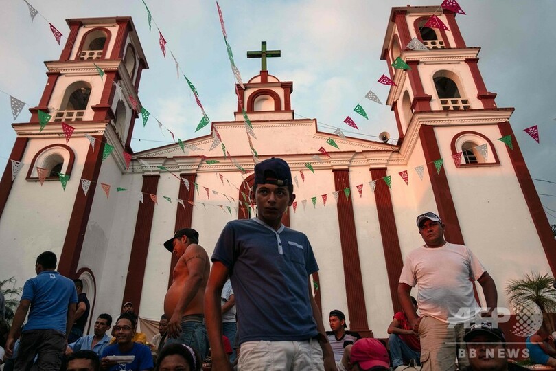 メキシコ、「キャラバン」に初の本格対策 南部2州にいれば医療など提供