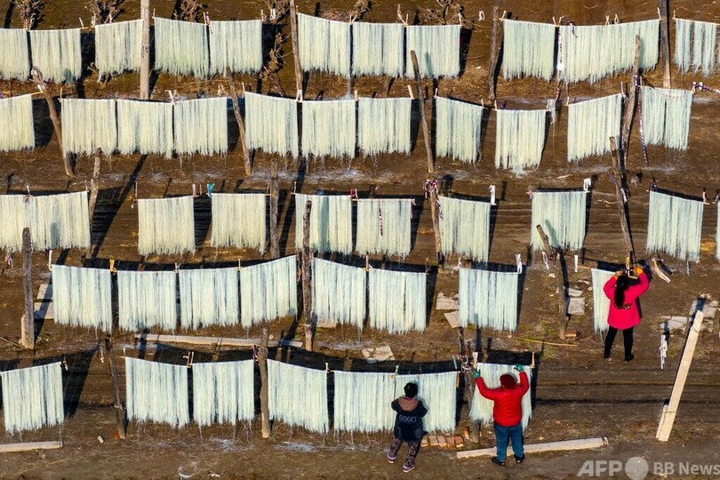 【今日の1枚】辺り一面、麺だらけ 中国
