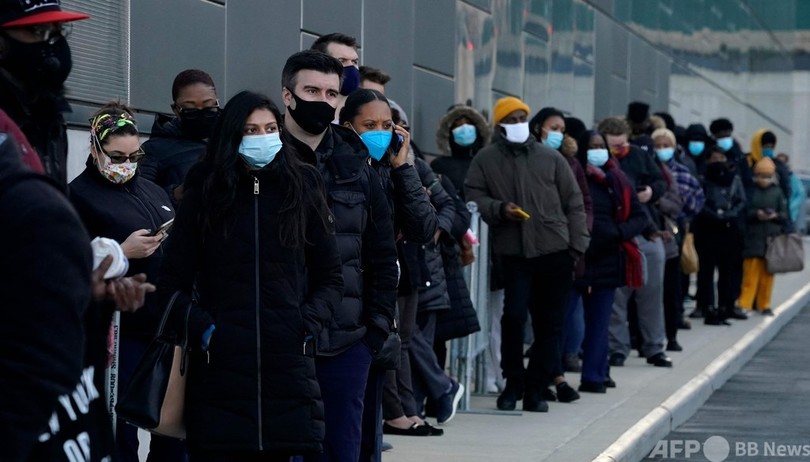 ワクチン接種完了者、マスクなしでの集まり可能に CDCが新指針