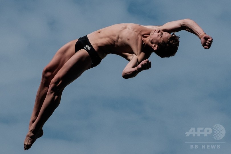 リオの青空に舞う力強い肢体 水泳高飛び込み ブラジル 写真17枚 国際ニュース Afpbb News
