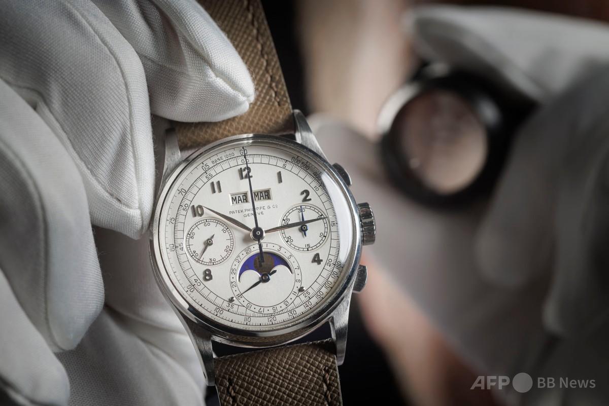 世界で4本、パテック・フィリップ「Ref.1518」 27億円で落札 写真10枚