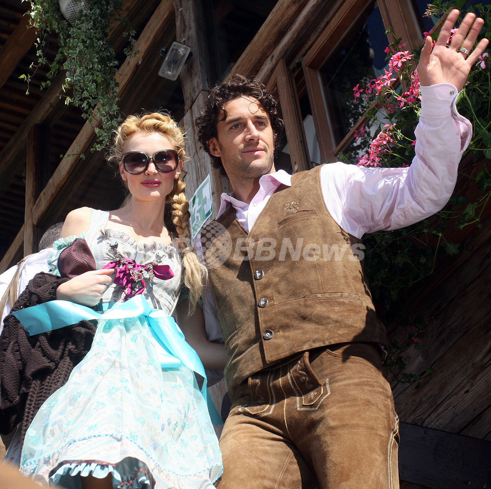 オクトーバーフェスト」にバイエルン・ミュンヘンの選手たちが登場