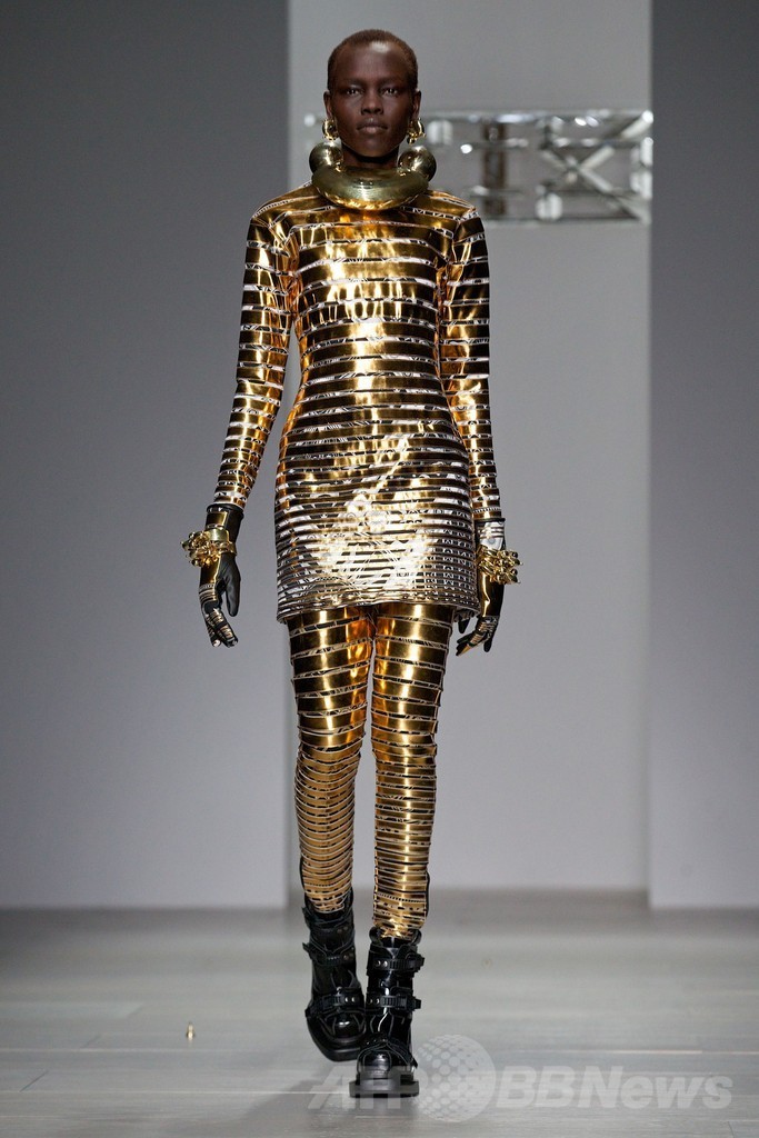 ＜14/15年秋冬ロンドンコレクション＞KTZ