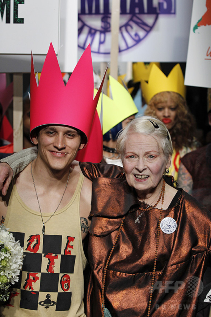 「ヴィヴィアン・ウエストウッド レッドレーベル」16年春夏