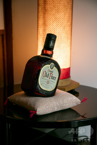 OLD PARRと江戸小紋がコラボ、日本の伝統工芸を現代に継承する若手に期待