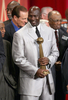 2009年のバスケットボール殿堂（%%Basketball Hall of Fame%%）入り式典が11日、マサチューセッツ（Massachusetts）州スプリングフィールド（springfield）のシンフォニーホール（Symphony Hall）で行なわれ、マイケル・ジョーダン（%%Michael Jordan%%）氏らが殿堂入りした。写真は殿堂入り式典で笑顔を見せるマイケル・ジョーダン氏。（2009年9月11日撮影）(c)AFP/Getty Images/Jim Rogash