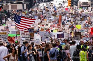 米共和党、亡命希望者から手数料1000ドル徴収を検討