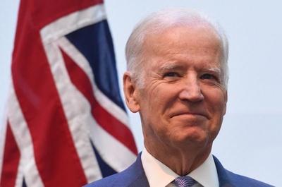 「プーチンにメッセージ送る」と米副大統領、サイバー攻撃示唆か