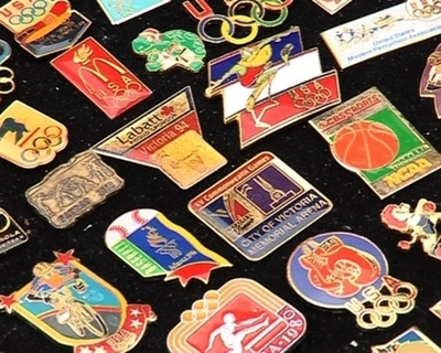 【動画】非公式五輪競技？過熱するピンバッジ集め