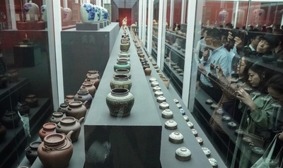 流出文化財が中国に返還 北京で特別展開催