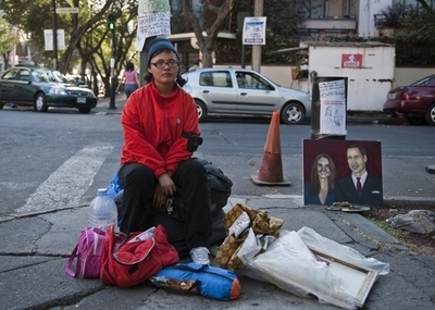 英王子の挙式に行きたい！ハンストで航空券入手のメキシコ人女性、入国できず