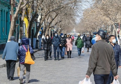 徐々に元の生活に、ハルビン中央通りに市民の姿 中国・黒竜江省