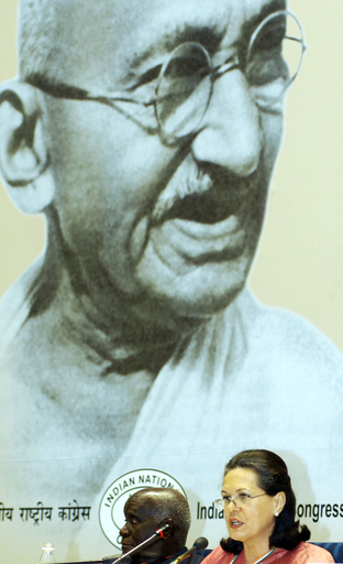 ｢非暴力不服従運動｣100周年国際会議、開催 - インド