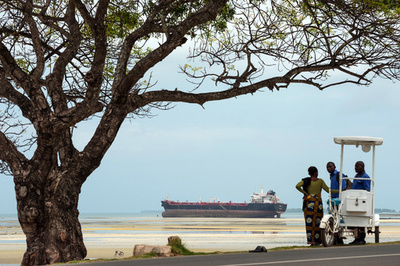 霊安室の遺体切って体内の薬物盗む、病院職員2人を逮捕 タンザニア