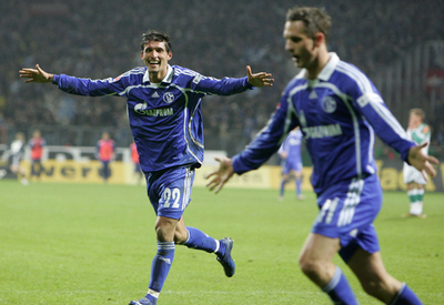 ＜サッカー ブンデスリーガ＞シャルケ ブレーメンを降し首位の座を奪い返す - ドイツ