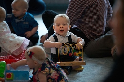 ジョージ英王子、NZで初の「公務」