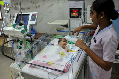 小児病院で火災、新生児6人死亡 インド