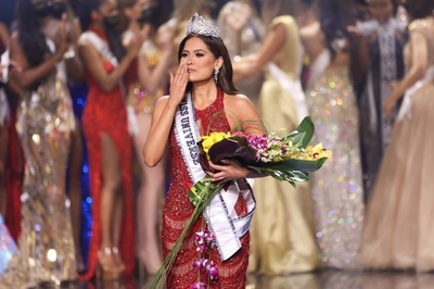 ミス・ユニバース、優勝はメキシコ代表 国情訴えたミャンマー代表に衣装賞