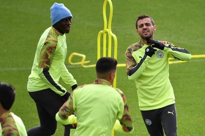 マンCのシウバに1試合の出場停止処分、同僚DFに差別的ツイート