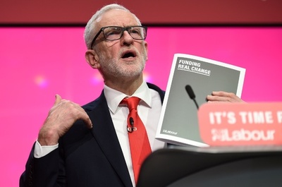 英労働党、国民投票の再実施を約束 マニフェスト発表