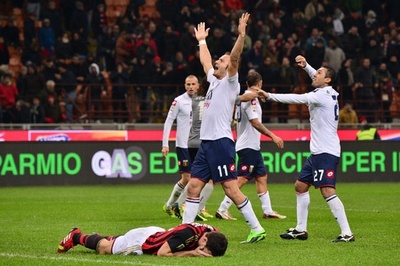 ミランはまたしても引き分け、10人のジェノアを崩しきれず