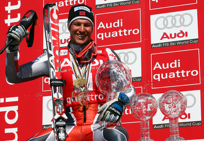 ＜06-07アルペンスキーW杯＞スビンダル 年間総合優勝を果たす - スイス