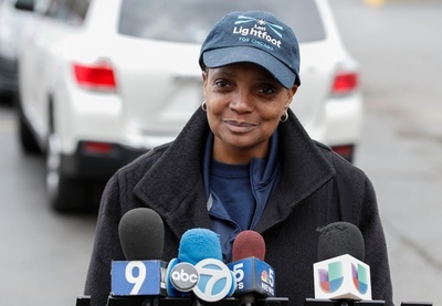 米シカゴ市長選、同性愛公表の黒人女性が初の当選