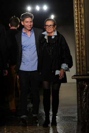 ＜12/13年秋冬ミラノ・メンズコレクション＞モスキーノ