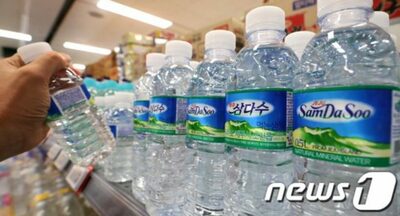 韓国「水飲むにも節約」…ミネラルウォーター価格、11年ぶり最大幅に上昇