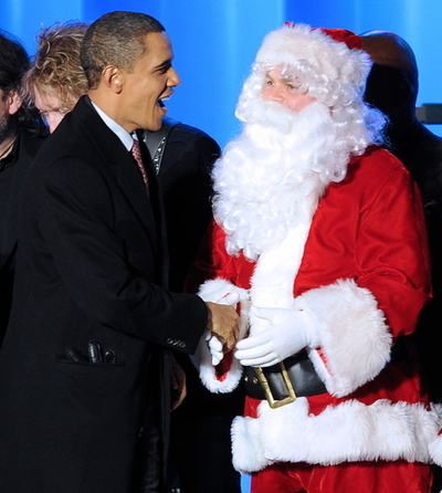 ホワイトハウスのサンタにクッキーの贈り物、オバマ一家