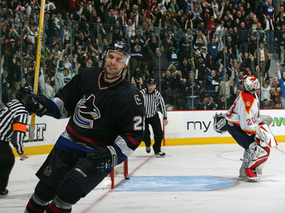 ＜06-07NHL＞カナックス シュートアウトの末パンサーズを降し7連勝 - カナダ