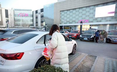 中国市場で競争激化、日本企業の「内巻き」状態が鮮明に