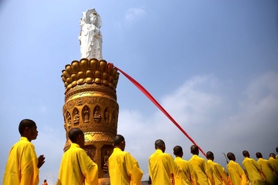 僧1000人による祈福法会　河南