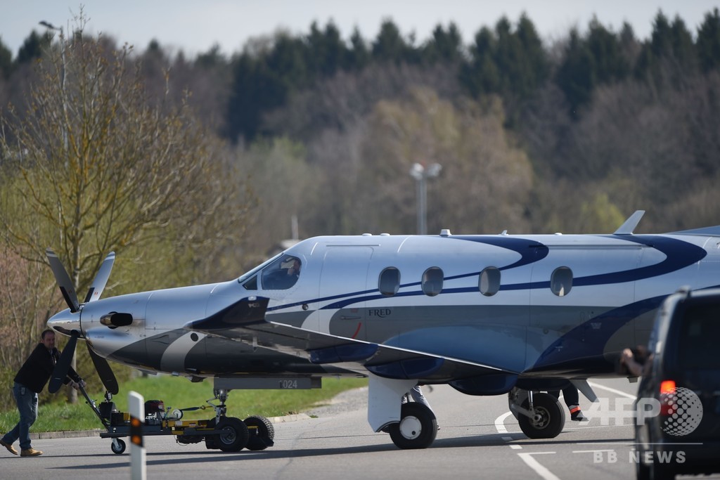 小型機が墜落、子ども2人含む9人死亡 米サウスダコタ州 小型機が墜落、子ども2人含む9人死亡 米サウスダコタ州