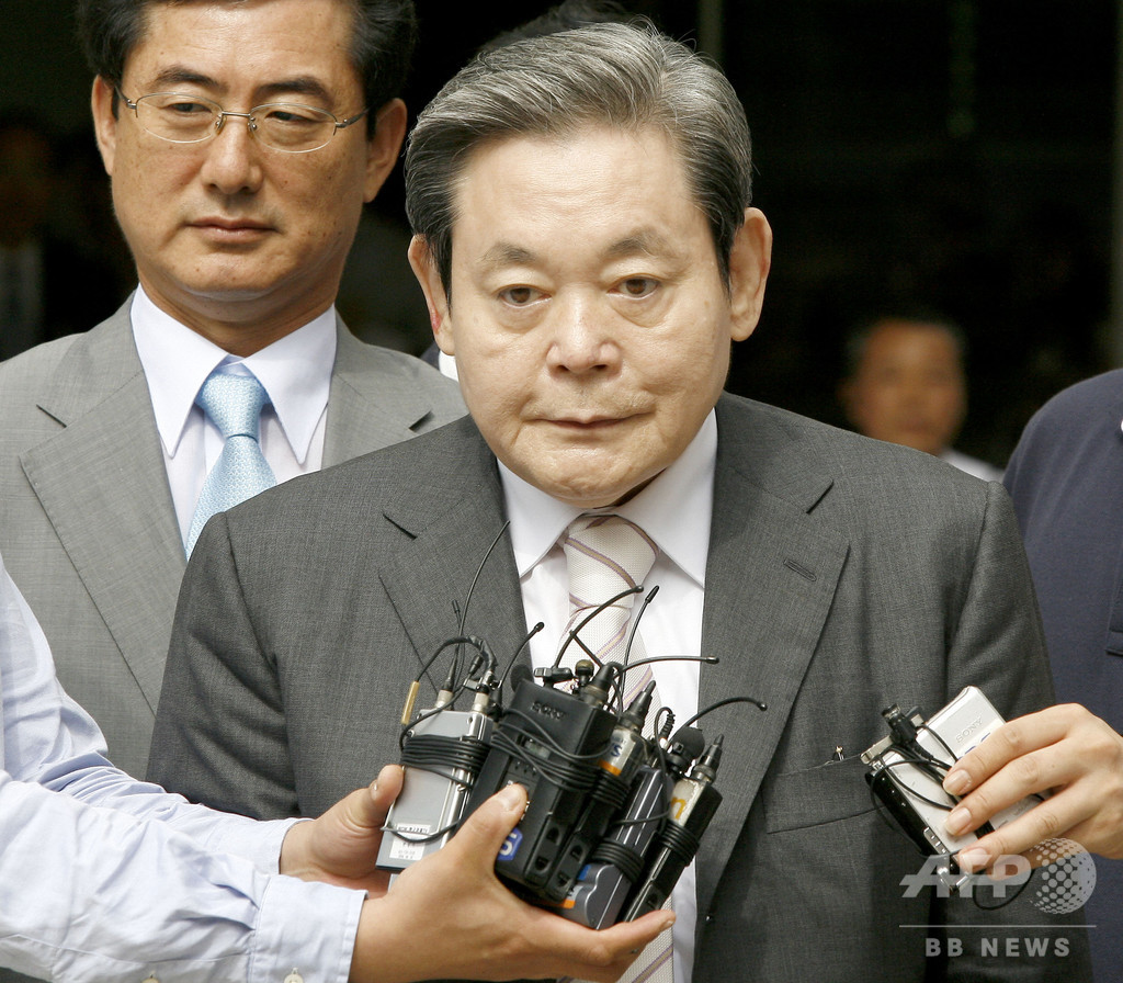 サムスン電子の李健熙会長死去、78歳 サムスン電子の李健熙会長死去、78歳