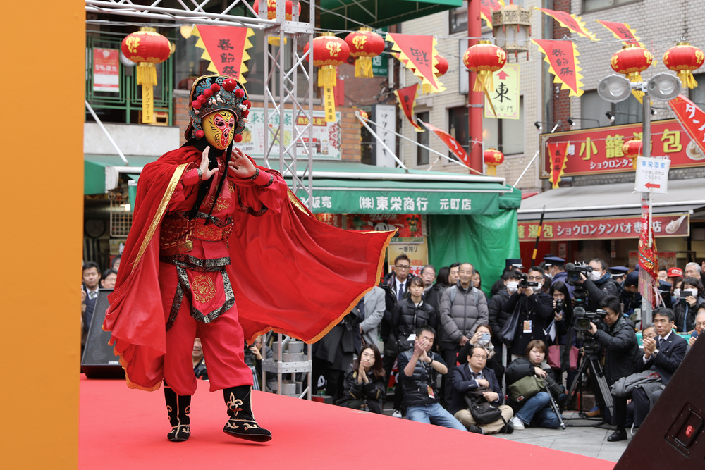 お祝いムード一色 神戸 南京町で年春節祭開催 写真9枚 国際ニュース Afpbb News