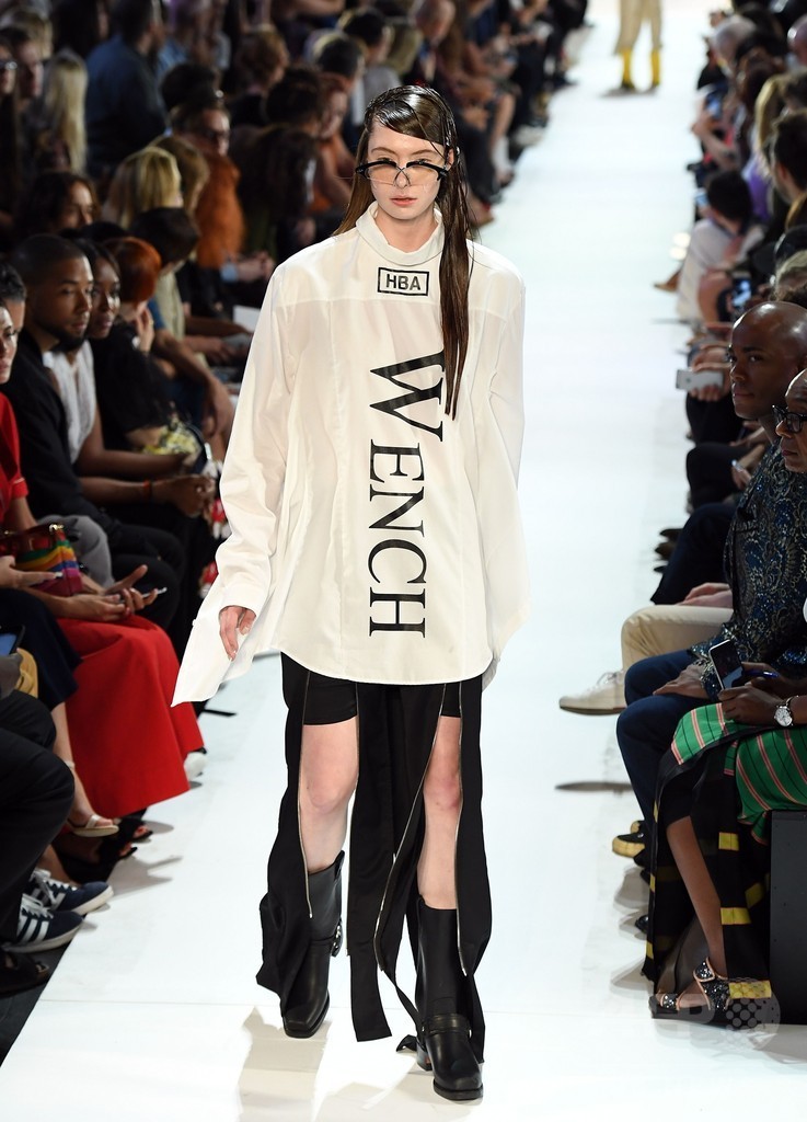 「フード・バイ・エアー」17年春夏