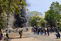 ミャンマーのヤンゴンで行われた軍事クーデターに抗議するデモ。匿名の人物が提供。AFPTVより（2021年3月27日撮影、同日提供）。(c)AFP PHOTO / ANONYMOUS SOURCE via AFPTV