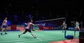 バドミントン、全英オープン、女子ダブルス準決勝。試合に臨む福島由紀/廣田彩花組（右）と松友美佐紀/高橋礼華組（2020年3月14日撮影）。 (c)Oli SCARFF / AFP