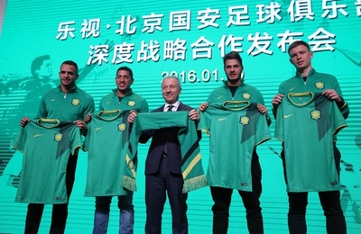 中国サッカー界にも帰化の波？ 中国にルーツ持つ3選手が帰化