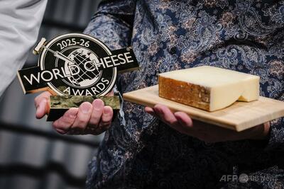 スイスのグリュイエールチーズ、世界チャンピオンに