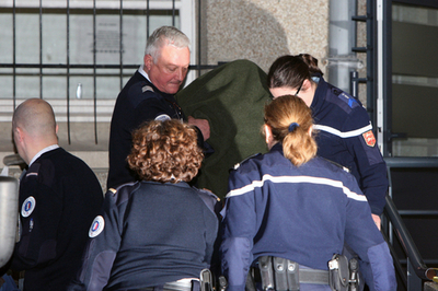 乳児6人殺害の母親、罪認める フランス