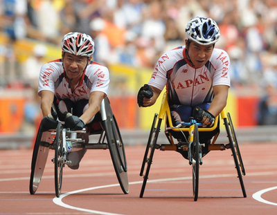 男子800メートルで日本がワンツーフィニッシュ