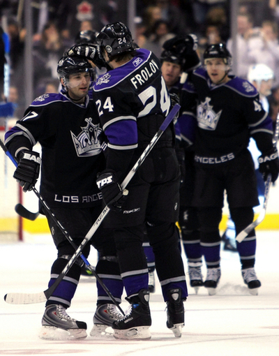 キングス メープルリーフスに快勝