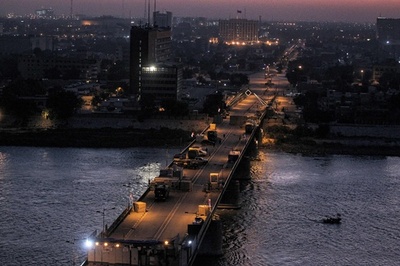 グリーンゾーンにロケット攻撃 イラク首都