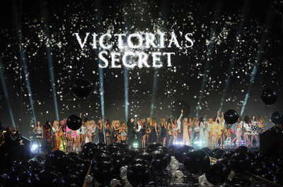 2017年「ヴィクトリアズ・シークレット」ショー、中国・上海で開催へ