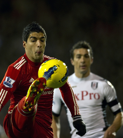 スアレス、フラム戦での不適切行為で出場停止処分